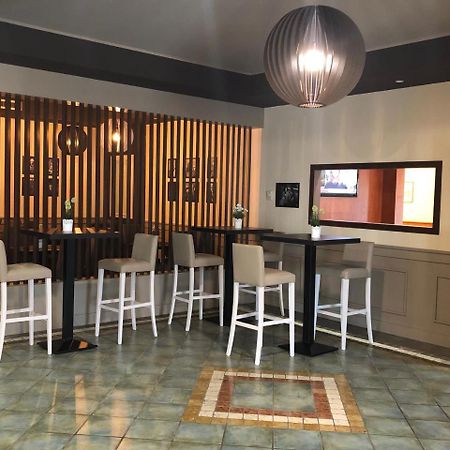 Hotel Palacavicchi Ciampino Eksteriør billede