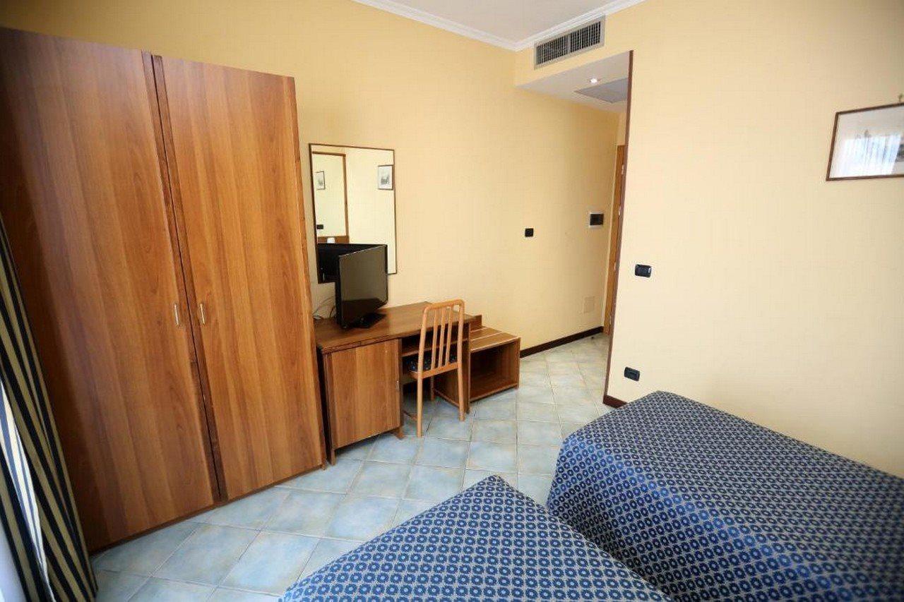 Hotel Palacavicchi Ciampino Eksteriør billede