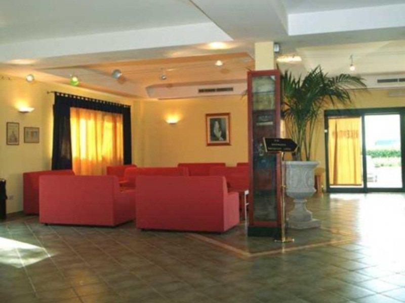 Hotel Palacavicchi Ciampino Eksteriør billede