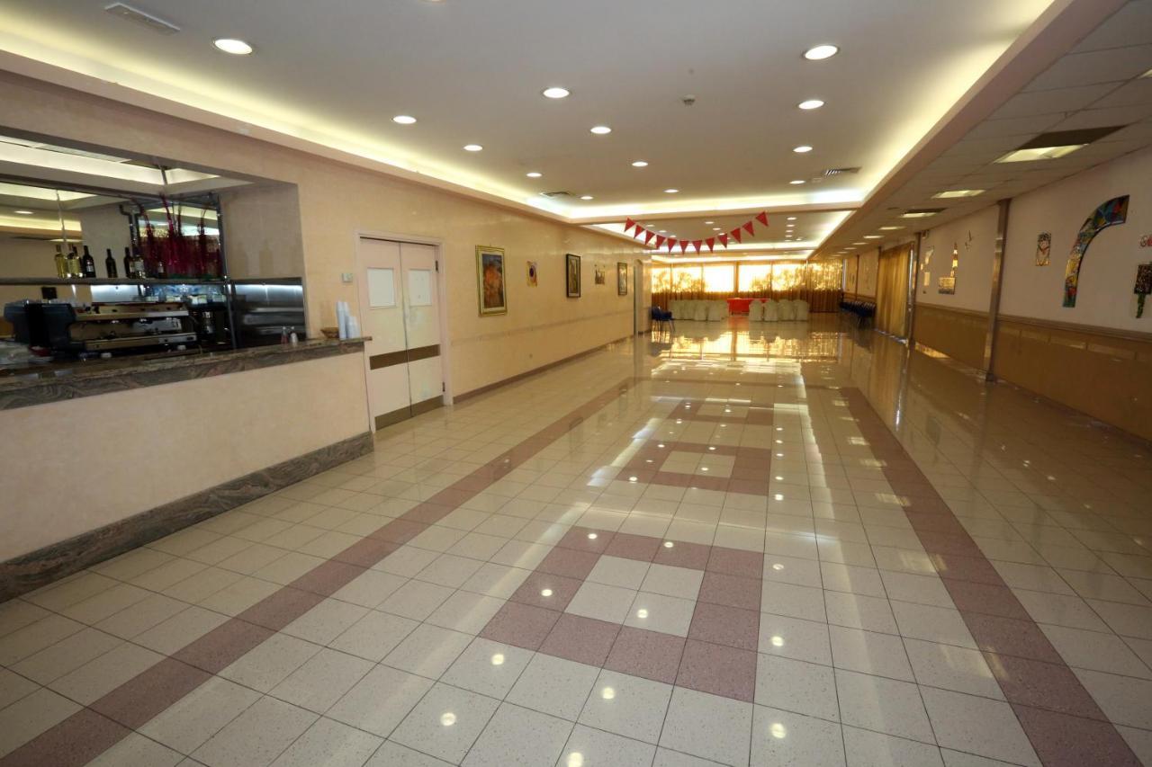 Hotel Palacavicchi Ciampino Eksteriør billede