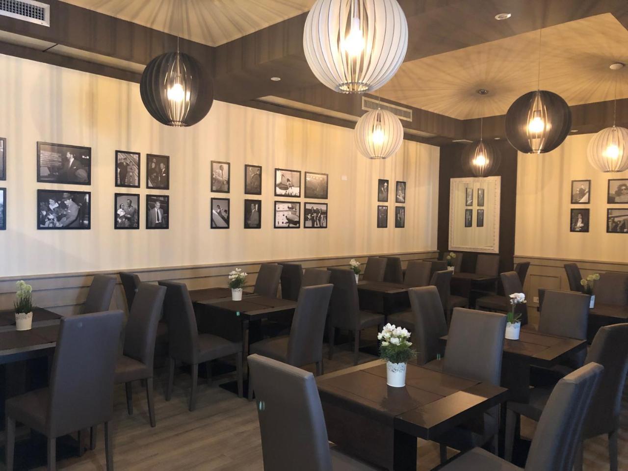 Hotel Palacavicchi Ciampino Eksteriør billede