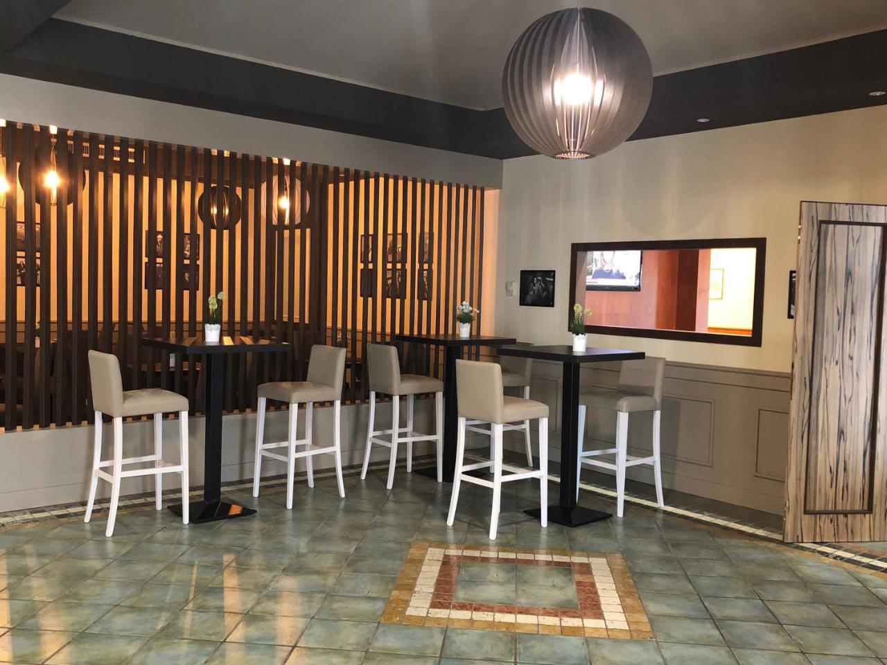 Hotel Palacavicchi Ciampino Eksteriør billede