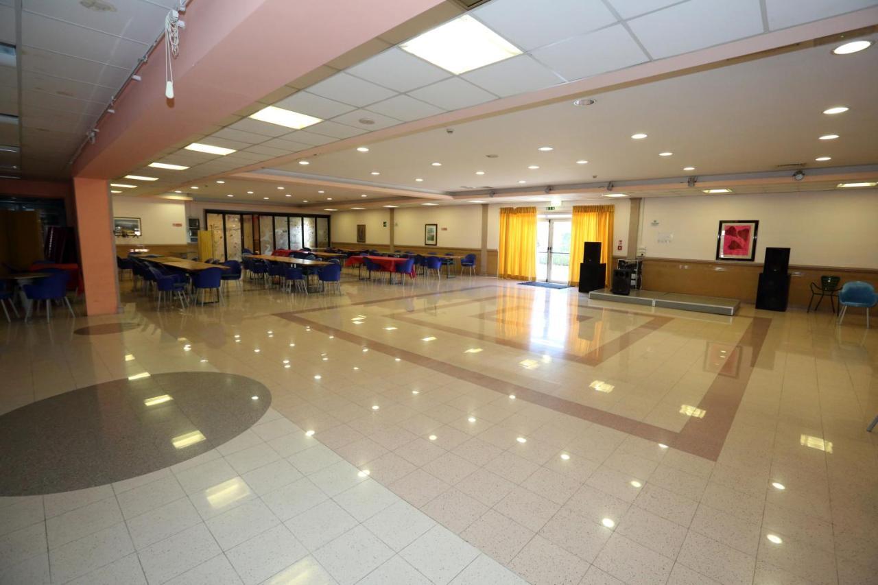 Hotel Palacavicchi Ciampino Eksteriør billede